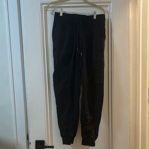 Lululemon joggers